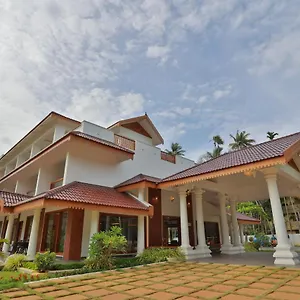Lagoona Resort, Resort