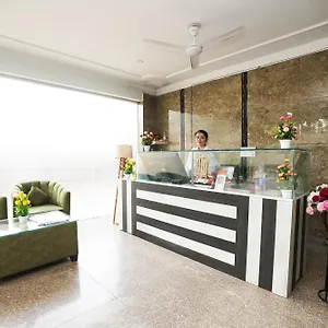 Tanvi Premium Residency Near Artemis Hospital, Gurugram 4*, Gurgaon India